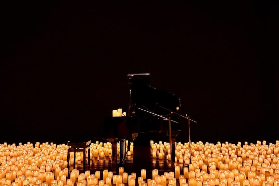 Candle Fire: Einaudi konserti